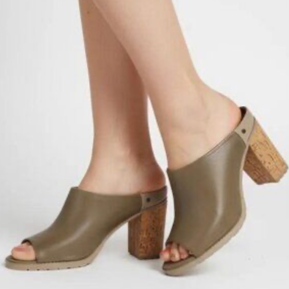 Von Dutch Cruiser Mule Sandal Leather Block Cork Heel Open Toe Women Khaki 9.0